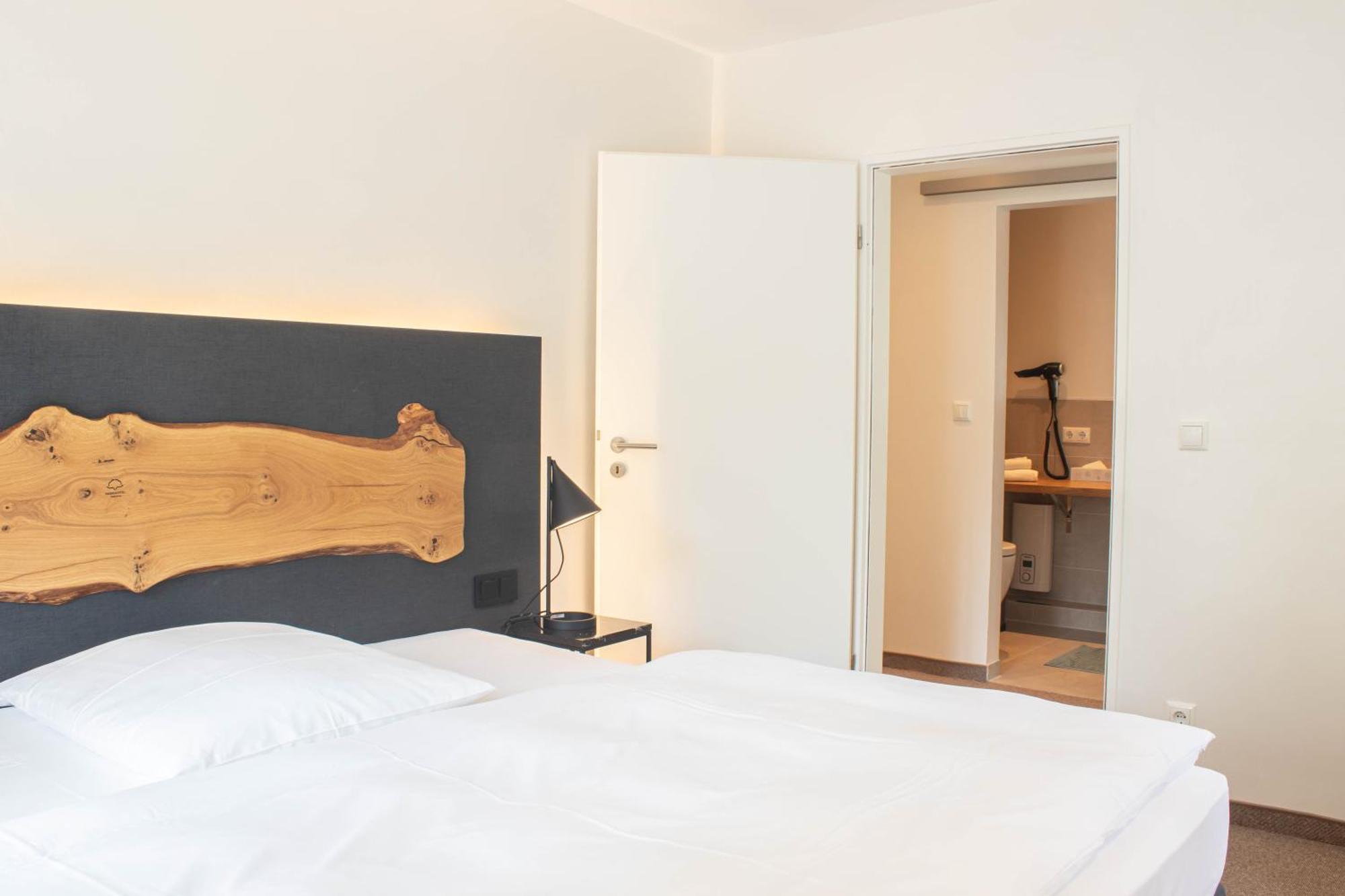Parkhotel Волфсбург Екстериор снимка