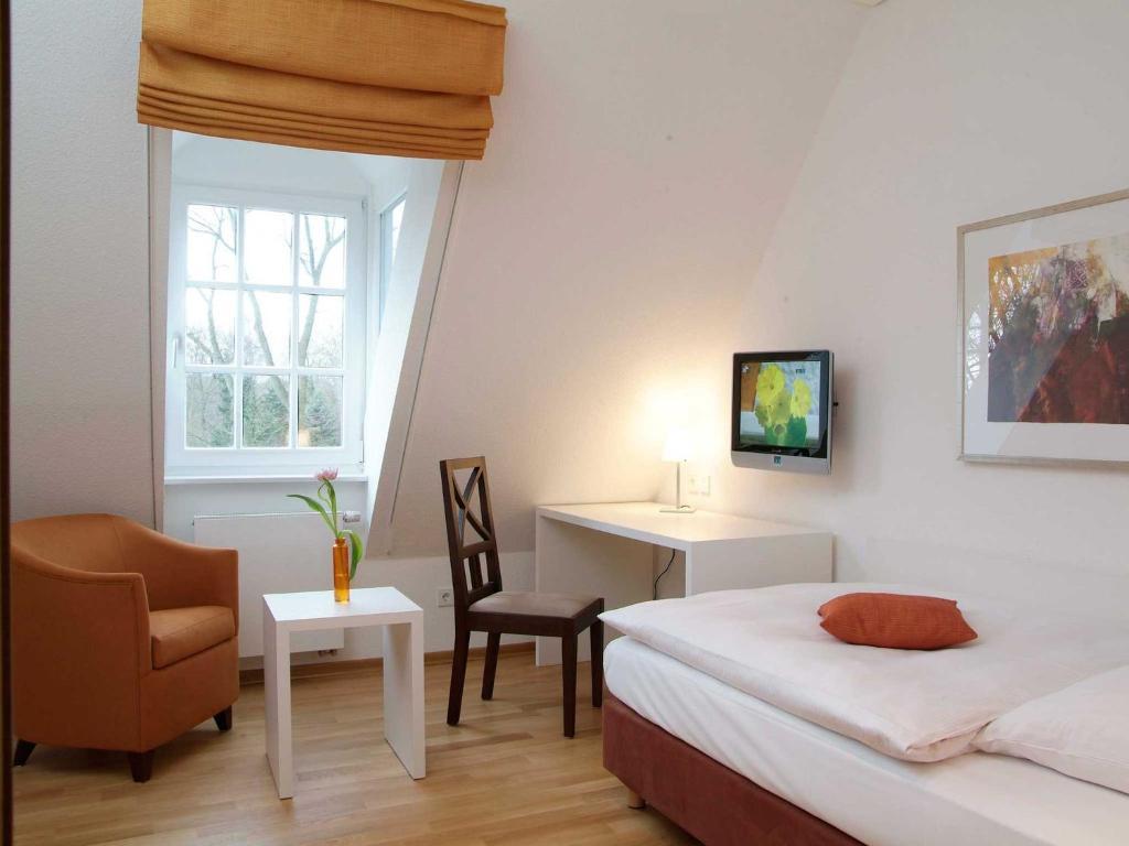 Parkhotel Волфсбург Екстериор снимка