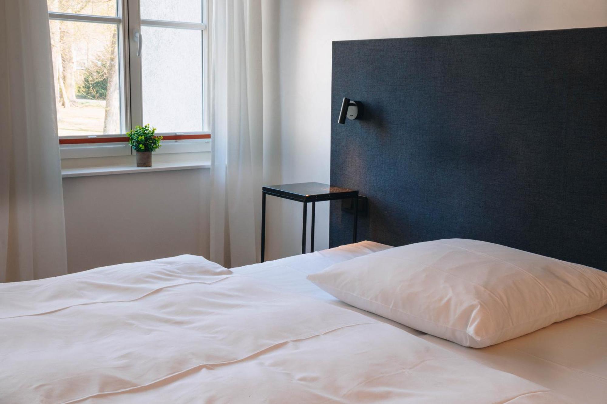 Parkhotel Волфсбург Екстериор снимка