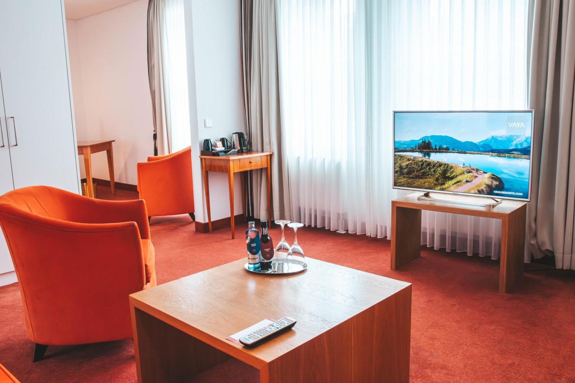 Parkhotel Волфсбург Екстериор снимка
