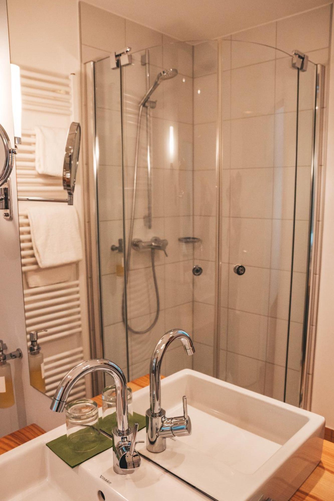 Parkhotel Волфсбург Екстериор снимка