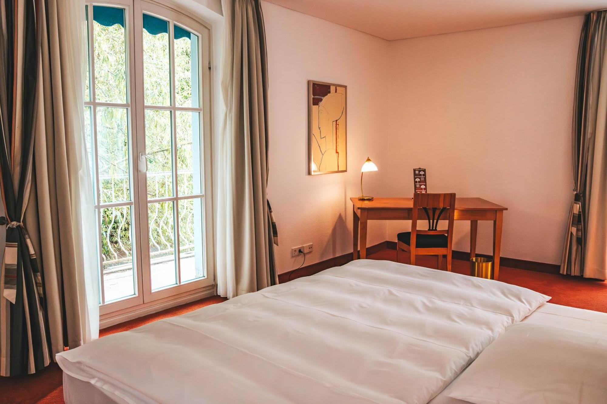 Parkhotel Волфсбург Екстериор снимка