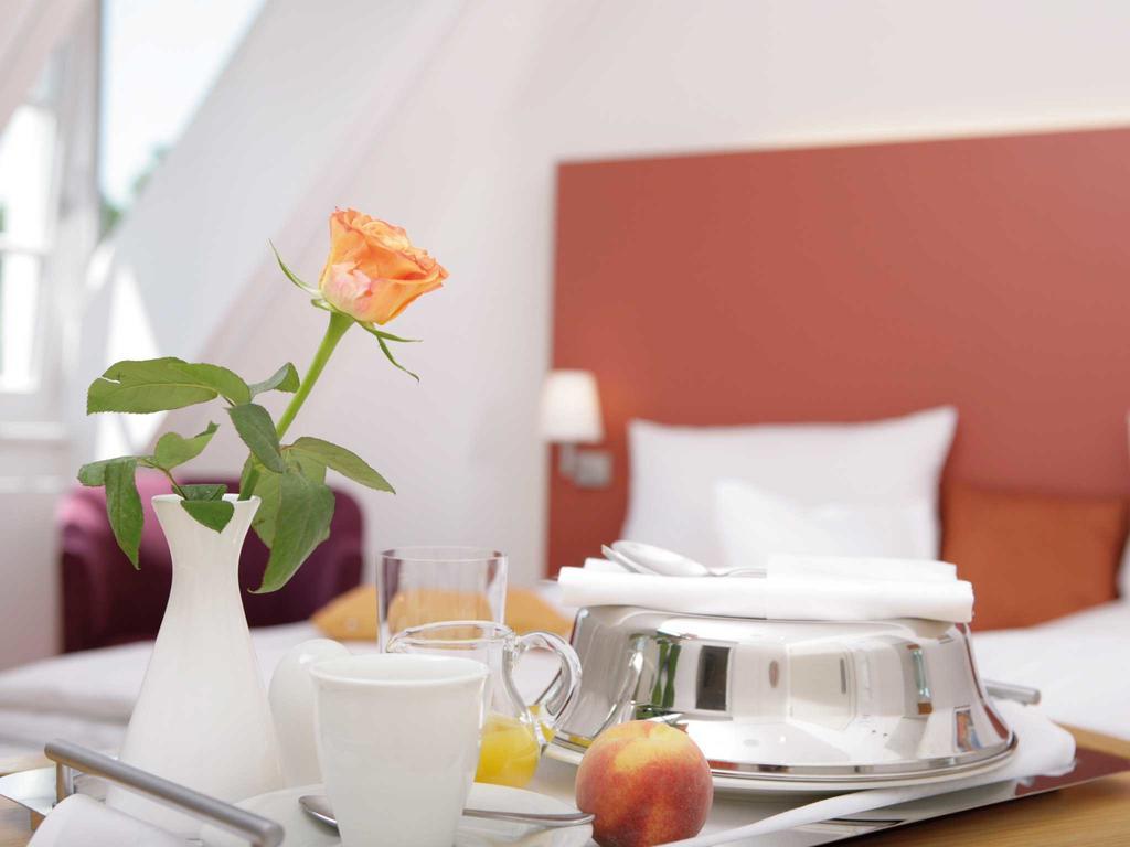 Parkhotel Волфсбург Екстериор снимка